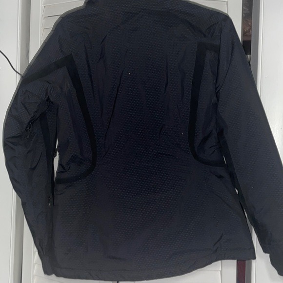 Columbia Winter and Ski Jacket. Size small. Thermal. Zip up with velcro. Pockets - Picture 2 of 4